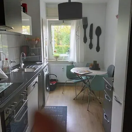 Zi Mit Flair Fuer 1-2 Pers Gemuetlich Zentral In Apartment